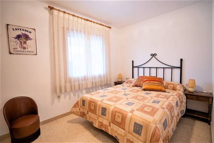 Chalet pour 9 personnes, avec terrasse et jardin à L'Ametlla de Mar - 2