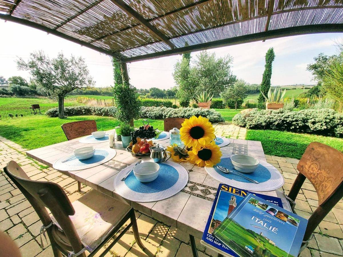 Three-Bedroom Villa in San Giovanni d'Asso, Montalcino