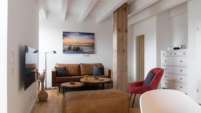 Ferienwohnung für 5 Personen, mit Terrasse und Garten in Rysum