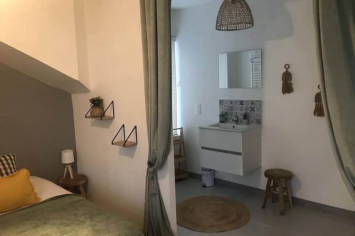 Location de vacances pour 6 personnes, avec terrasse à Tonnerre (Yonne) - 3