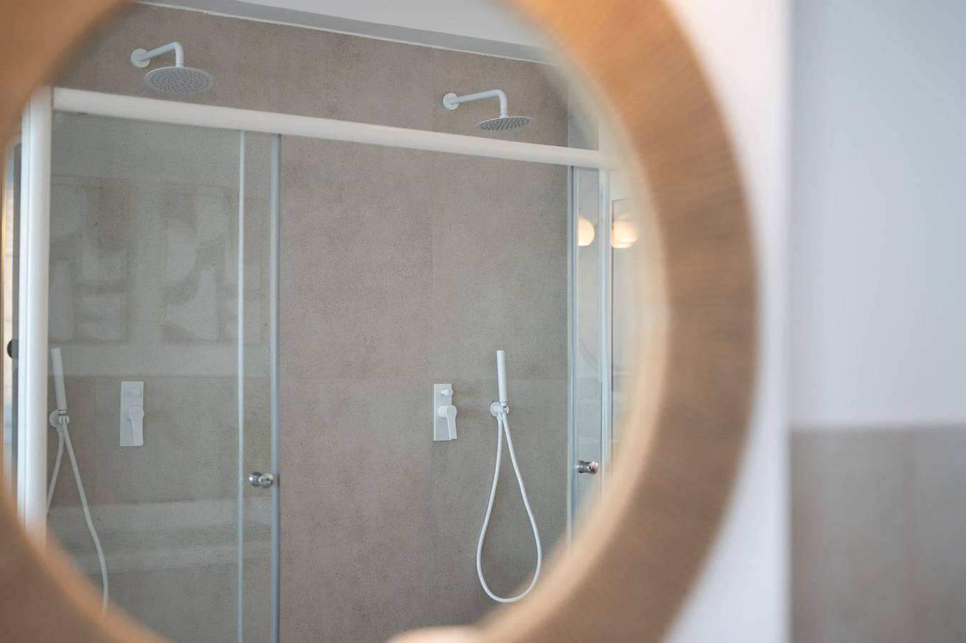 Ολόκληρο το διαμέρισμα, Majestic Loft suite with indoor Hot tub in Πέραμα, Κέρκυρα
