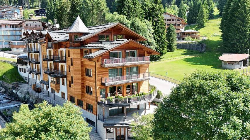 Hotel per 2 persone, con balcone e sauna nonché idromassaggio a Madonna di Campiglio