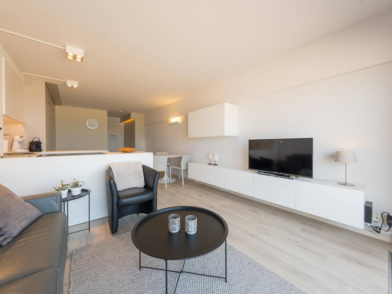 Studio op de 4e verdieping met zeezicht in Middelkerke, Belgische Kust