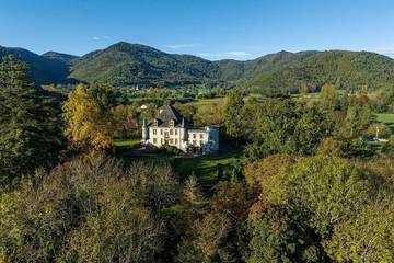 Location de vacances pour 13 personnes, avec jacuzzi à Sauveterre-de-Comminges