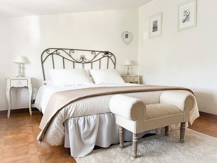 Casa vacanza per 2 persone, con Terrazza e Giardino nonché Piscina e Panorama a Cori