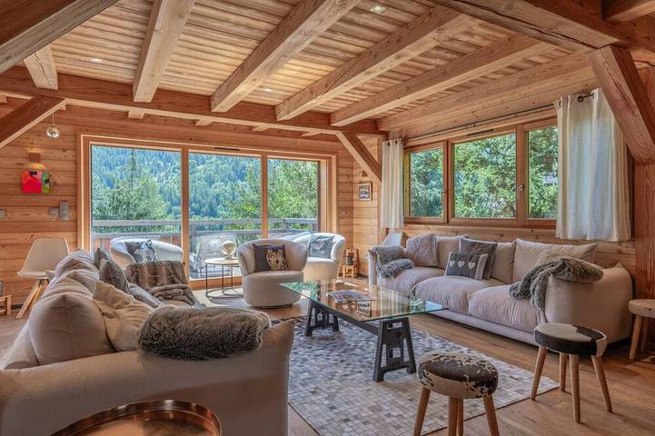 Chalet für 16 Personen, mit Whirlpool und Balkon sowie Garten und Sauna - 1