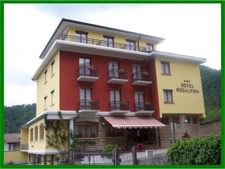 Hôtel pour 2 personnes, avec Balcon ainsi que Terrasse et Vue dans Serina