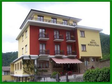 Hôtel pour 2 personnes, avec balcon et vue dans Serina