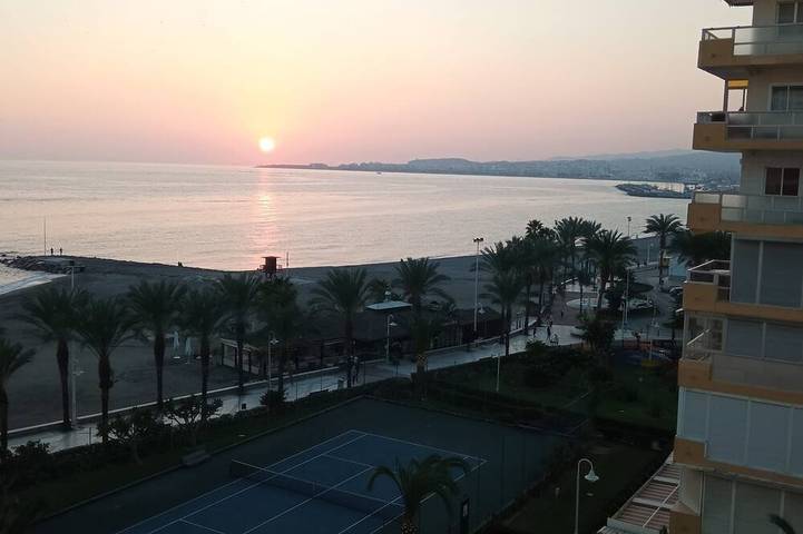 Ferienhaus für 4 Personen, mit Terrasse und Pool sowie Garten in Algarrobo