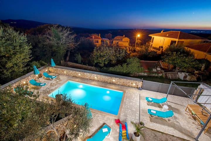 Ferienhaus für 8 Personen, mit Garten, mit Haustier