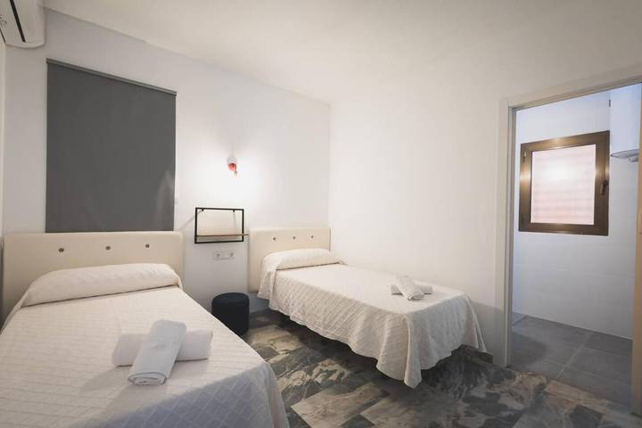 Hotel para 2 personas en Tierra de Mérida - Vegas Bajas - 2