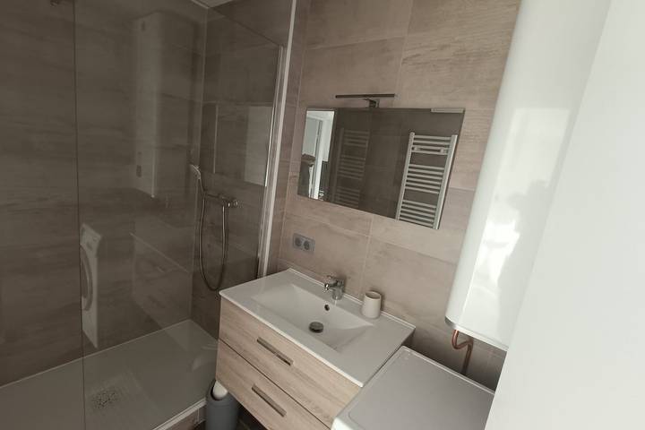 Gîte pour 4 personnes, avec piscine et terrasse dans Tamaris - 4