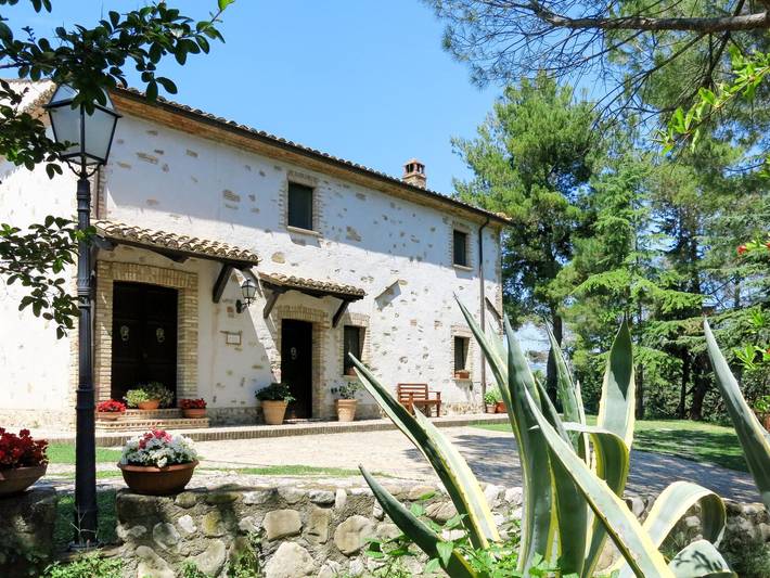 Ferienhaus für 10 Personen, mit Balkon und Garten in den Abruzzen - 2