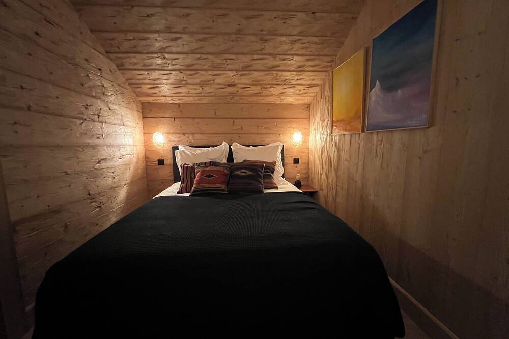 Unique, High-Design 6 Bedrooms Chalet in Villars Centre in Villars-sur-Ollon, Ollon (Villars-sur-Ollon)