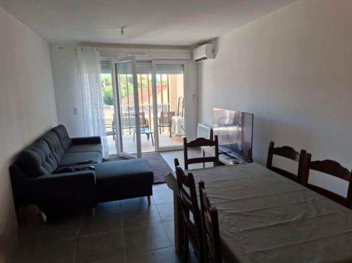 Gîte pour 4 personnes, avec balcon, adapté aux familles à Rognac - 2