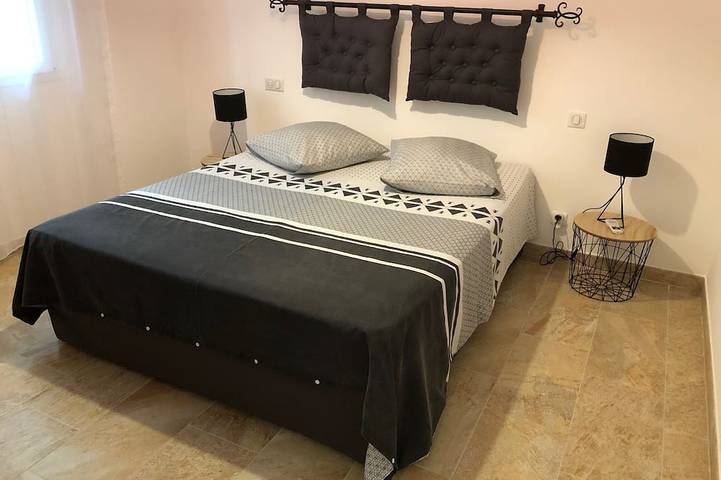Villa pour 8 personnes, avec jardin et terrasse dans Sainte-Lucie de Porto-Vecchio - 4