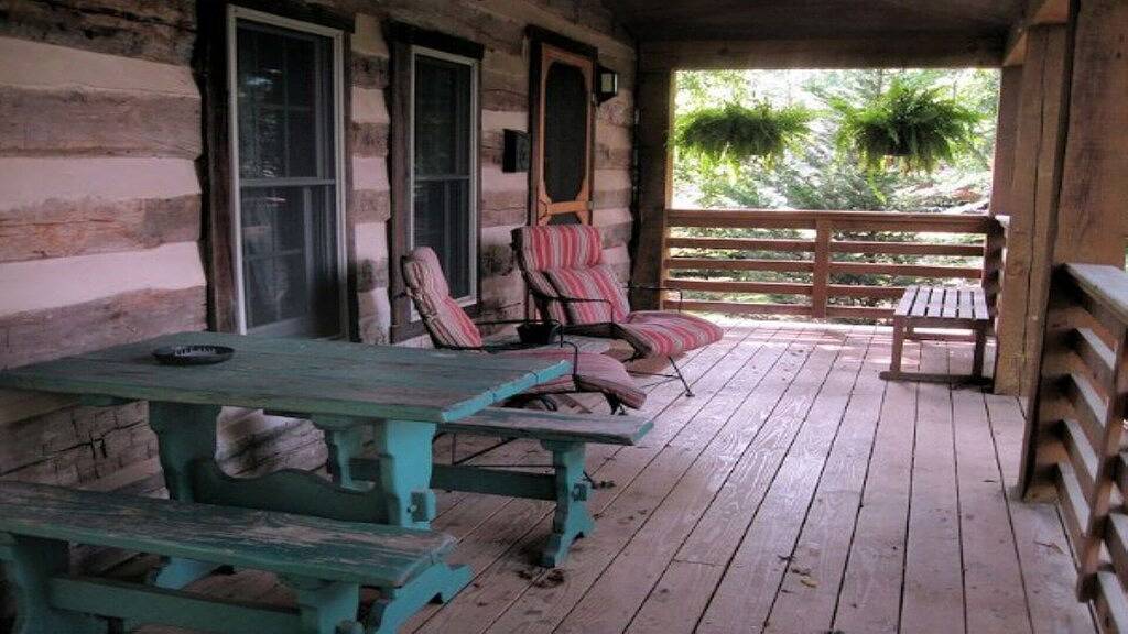 Tavern River Cabin, Historisch, Flussufer, Block, Hottub, Großer Steinkamin in Page County