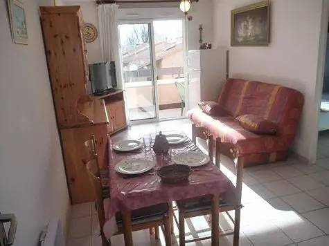 Entire apartment, Residence with swimming pool, close beach and all amenities in Marseillan, Côte d'Améthyste