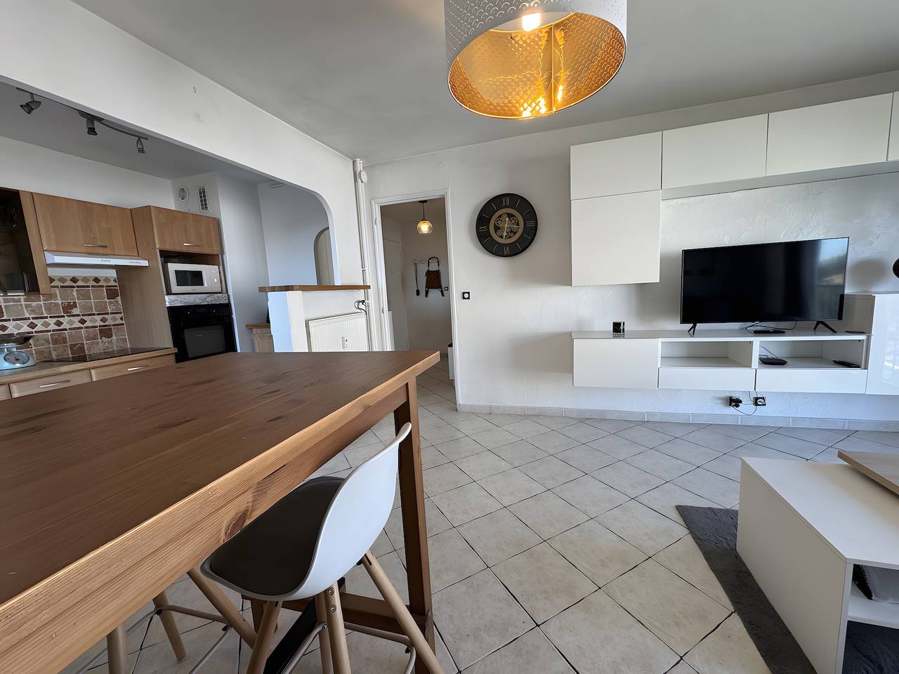 Apartamento entero, Apartamento «Les Floralies» con jardín compartido, Wi-Fi y aire acondicionado in La Garde, Costa mediterránea (Francia)