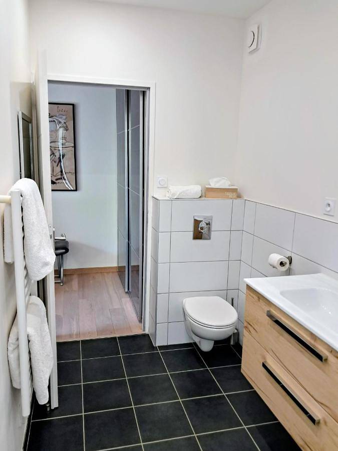 Chambre d’hôte pour 2 personnes, avec piscine ainsi que jardin et vue à Apt - 3