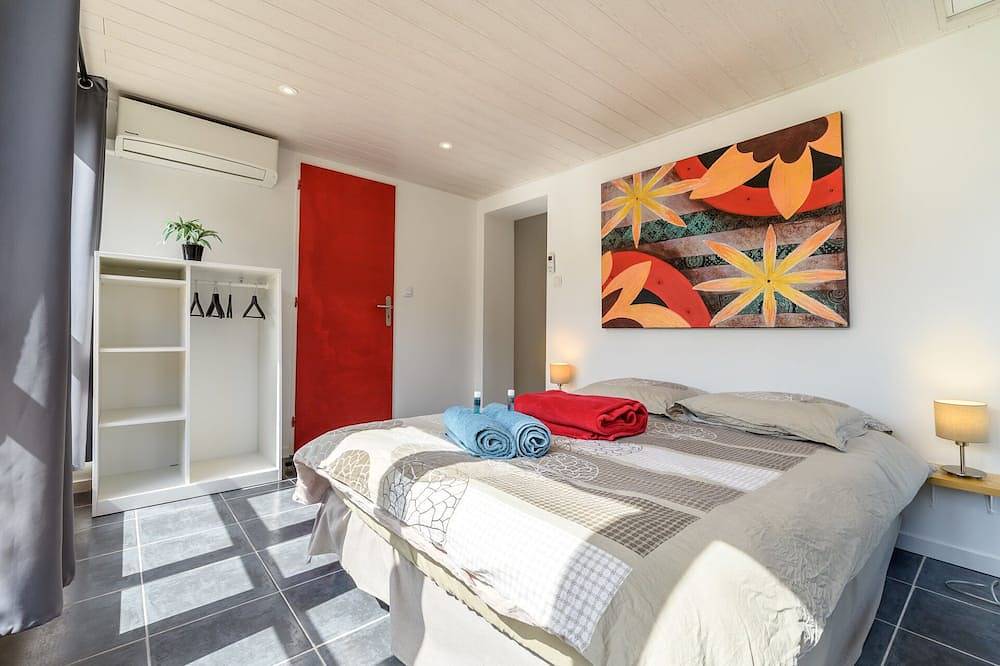 Villa Holidays ⭐⭐⭐⭐- Heated & private pool - air conditioning - wifi - parking - Netflix in Grabels, Montpellier region