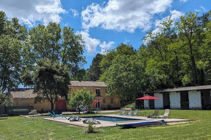 Ferienhaus für 8 Personen, mit Garten