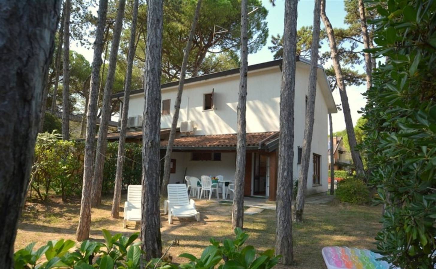 Privates eingezäuntes Gartenhaus in der Nähe des Strandes in Lignano Riviera, Lignano Sabbiadoro