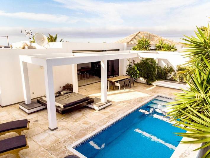 Villa voor 6 personen, met terras en zwembad - 1