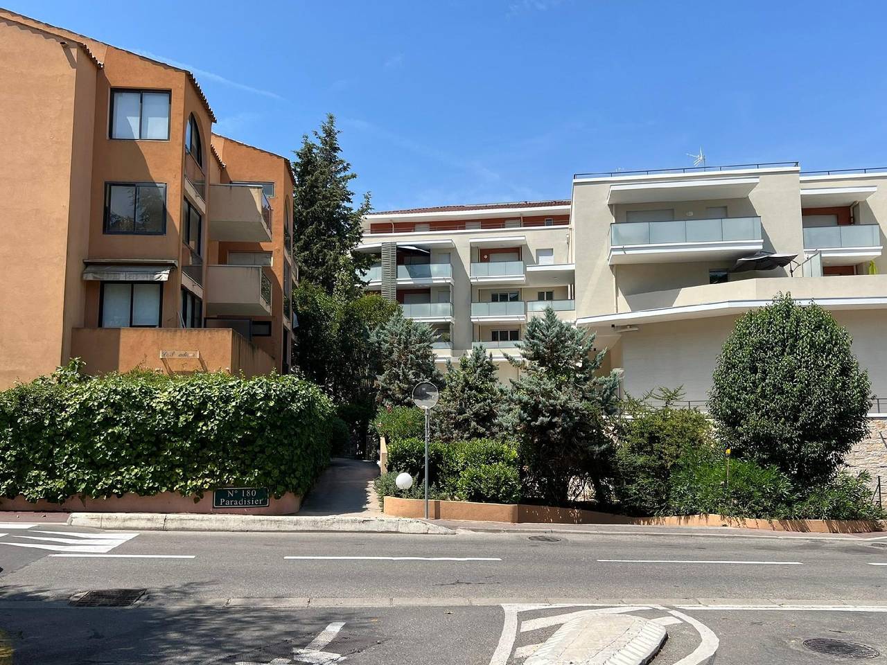 Apartamento vacacional entero, Paradisier Apartment in Mougins in Mougins, Region de Cannes