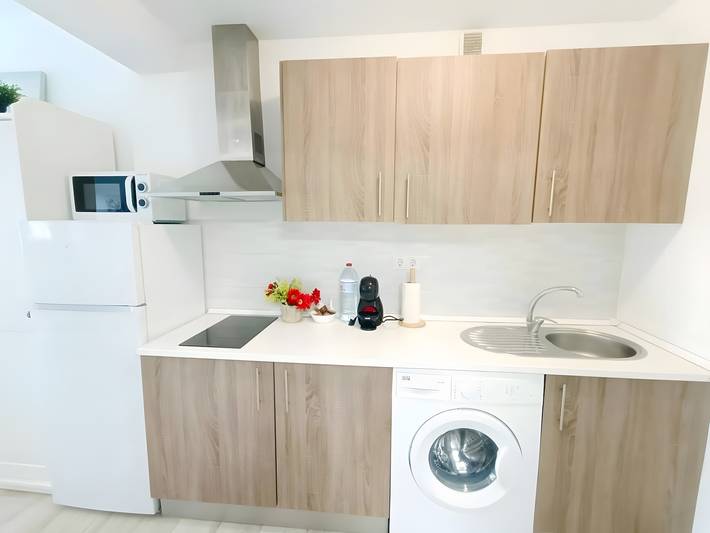 Estudio entero, Acogedor estudio en Benal Beach, Benalmádena in Torrequebrada, Benalmádena