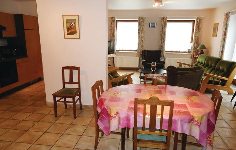 Gîte pour 6 personnes, avec terrasse, animaux acceptés à Daverdisse - 4