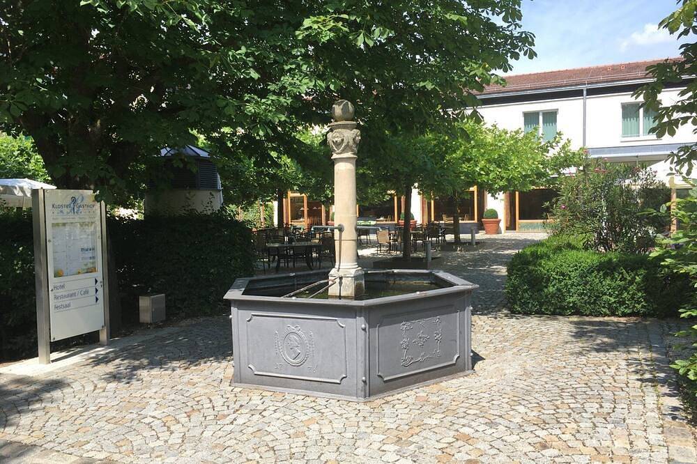 Ganze Wohnung, Doppelzimmer mit Dusche und Wc in Roggenburg, Bayerisch Schwaben