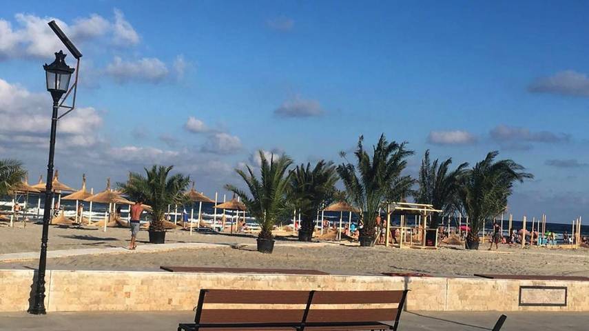 Appartement de vacances pour 4 personnes, avec Balcon et Terrasse ainsi que Piscine et Vue