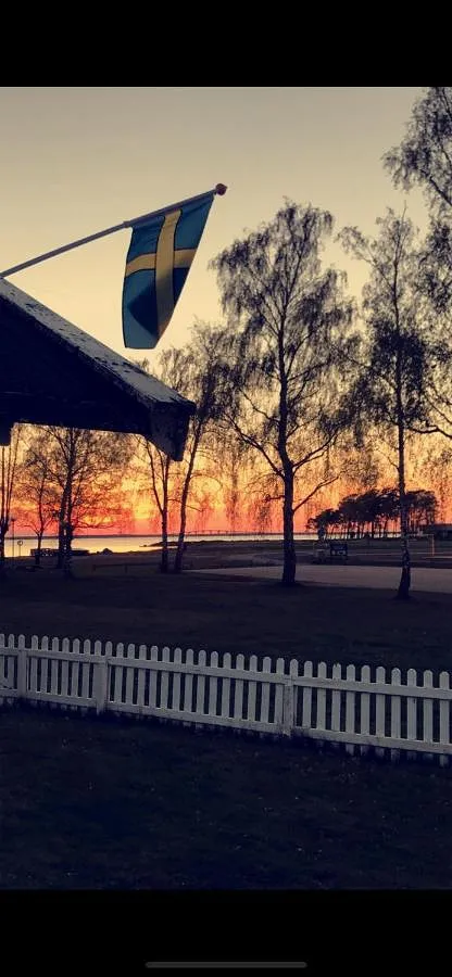 Ferienhaus für 4 Personen, mit Garten und Seeblick sowie Ausblick - 1