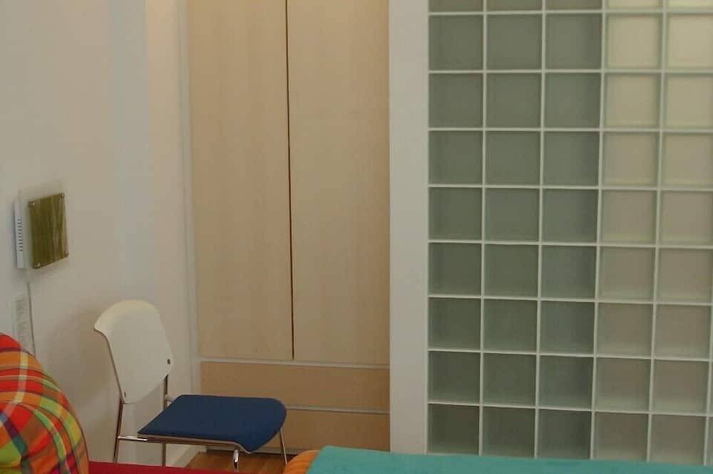 Ganze Wohnung, Designapartment im Szeneviertel von Berlin Mitte in Mitte Berlin, Berlin