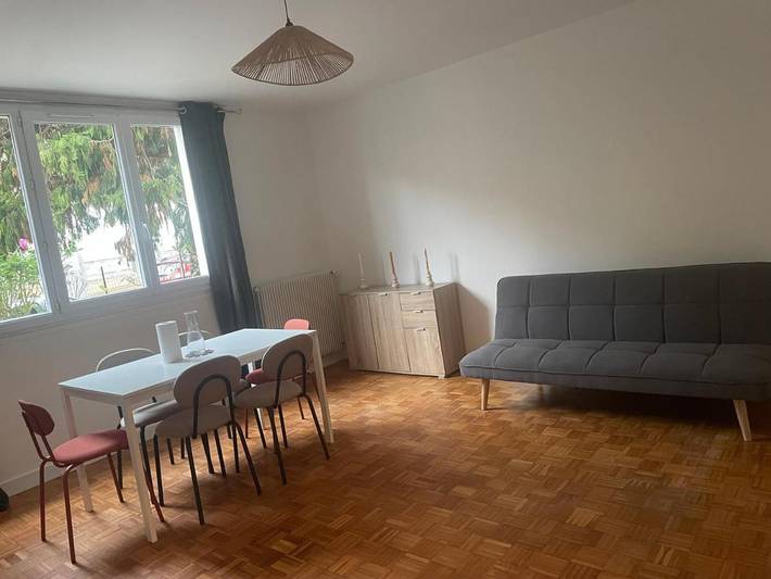 Gîte pour 5 personnes, avec vue et balcon, animaux acceptés à Espaly-Saint-Marcel - 3