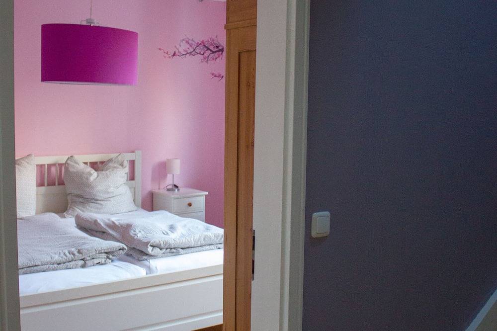 Entire apartment, Charming city center apartment: City escape from Lüneburg in Lüneburg, Nordheide