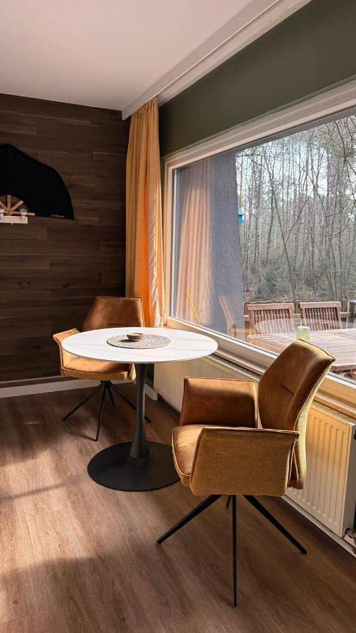 Ferienhaus für 2 Personen, mit Terrasse und Garten sowie Sauna und Ausblick im Teutoburger Wald