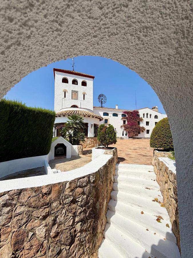 Hôtel pour 2 personnes, avec Terrasse et Jacuzzi ainsi que Jardin et Piscine