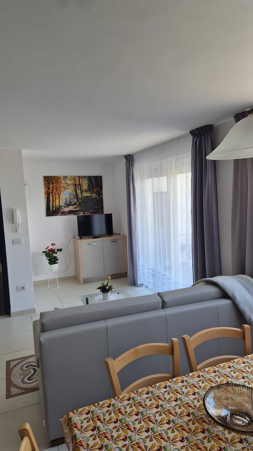 Entire apartment, Apartment 'Night and Day 3' with Mountain View, Private Garden and Wi-Fi in Predazzo, Dolomiti Superski