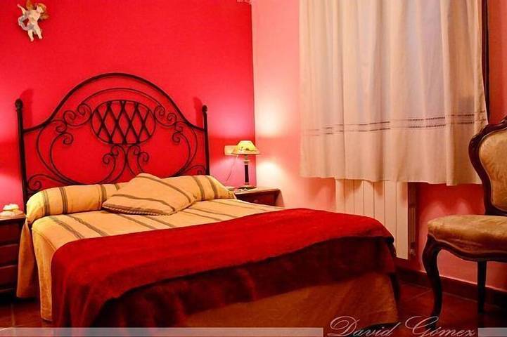 Offre spéciale, maison de famille en pierre et amis avec cave à vin, barbecue et WIFI in Sajazarra, La Rioja Province