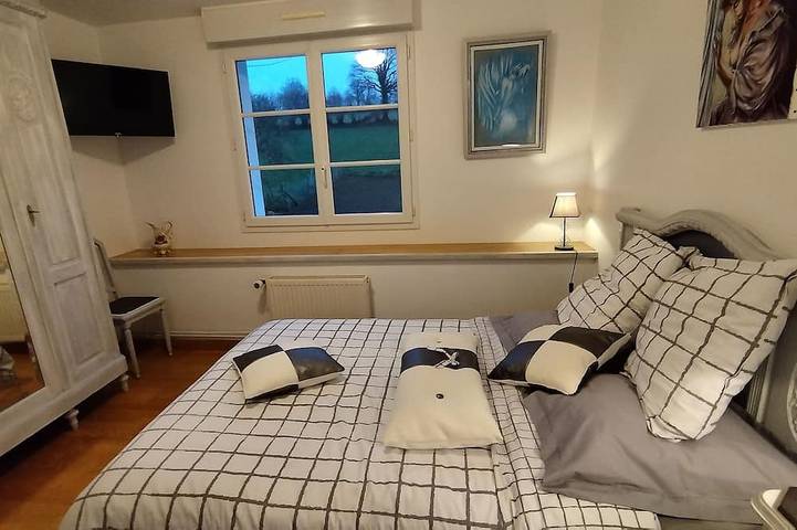 Location de vacances pour 8 personnes, avec jardin à Villedieu-les-Poêles - 2