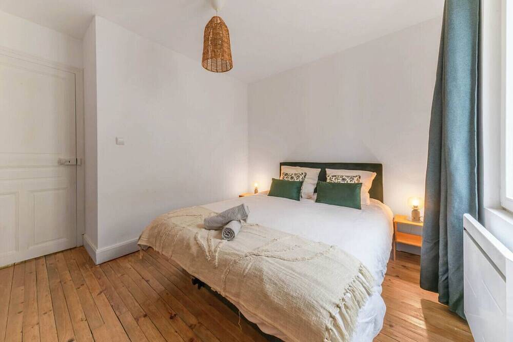 Entire apartment, Appartement calme et lumineux en centre ville in Vichy, Vichy region