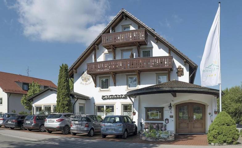 Hôtel pour 2 personnes, avec Terrasse et Jacuzzi ainsi que Jardin et Piscine à Bad Wörishofen