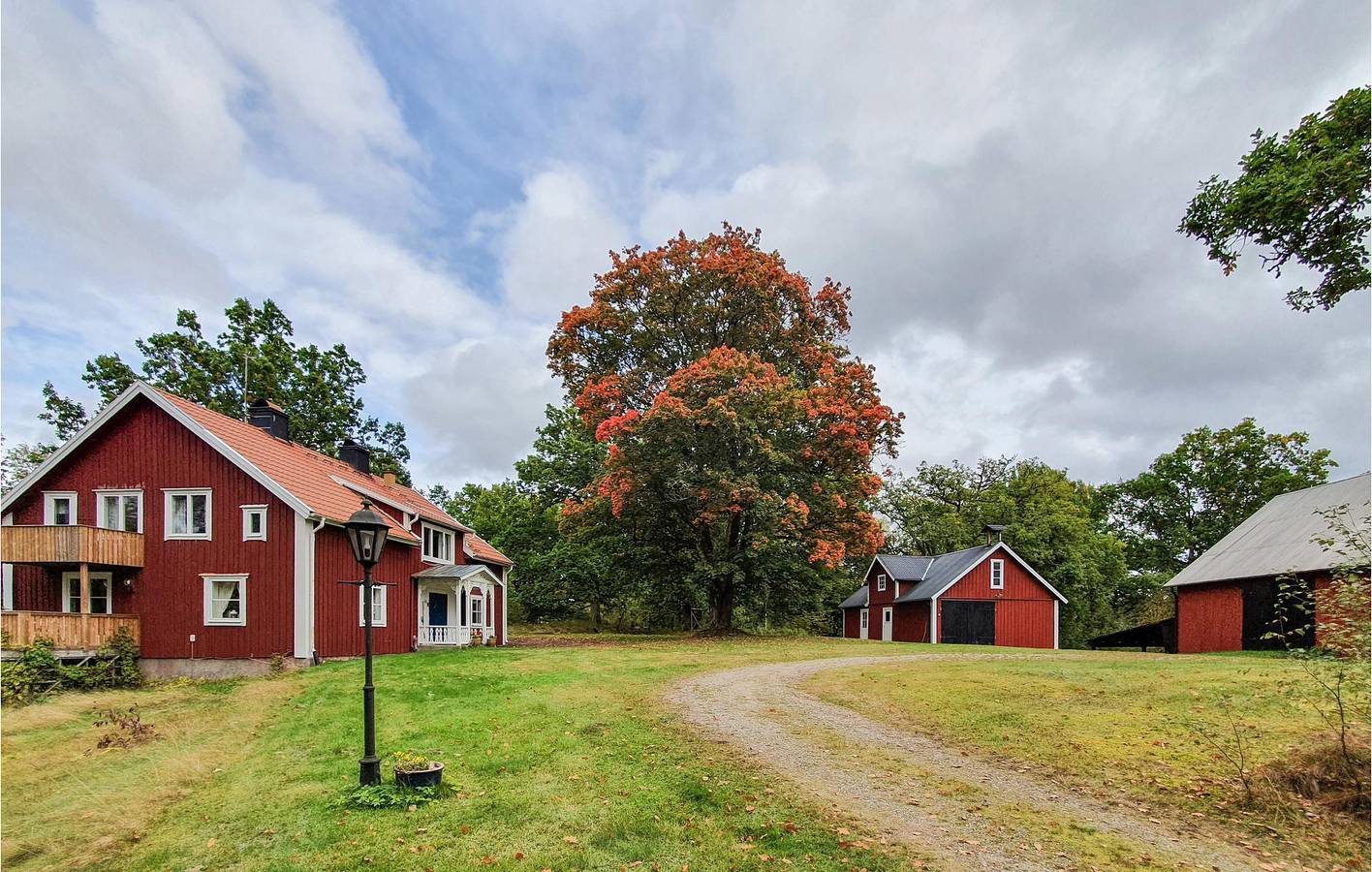Hus för 7 Personer med trädgård in Kronobergs