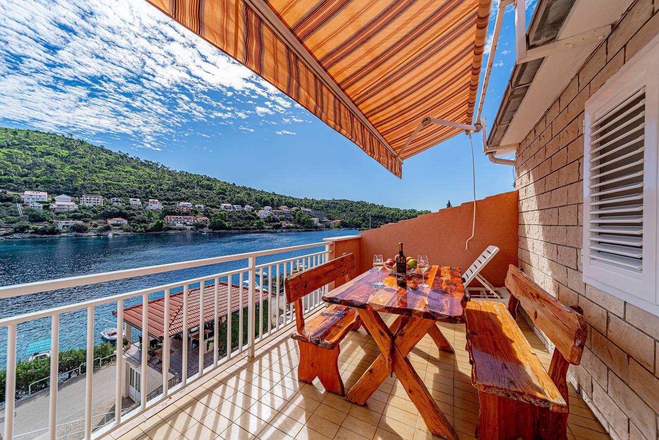 Ganze Wohnung, Ferienwohnung für 4 Personen mit Balkon in Blato, Korcula