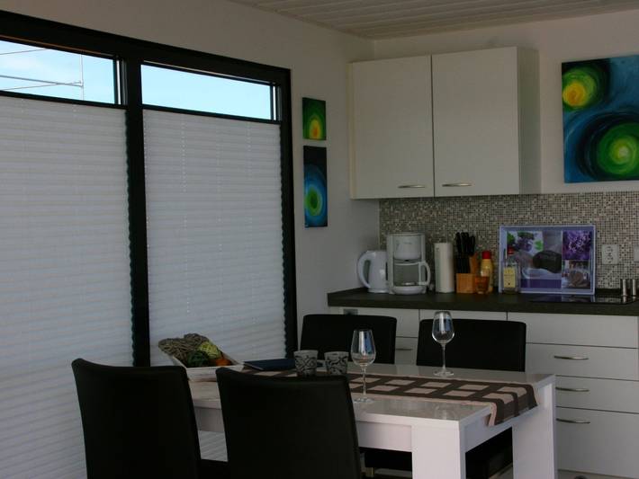 Boot für 4 Personen, mit Terrasse und Seeblick sowie Garten am Greifswalder Bodden - 4