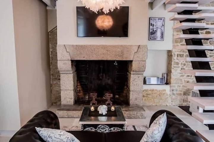 Gîte avec Spa enterré privatif dans le gîte et piscine chauffée à partager in Bain-de-Bretagne, Région de Redon