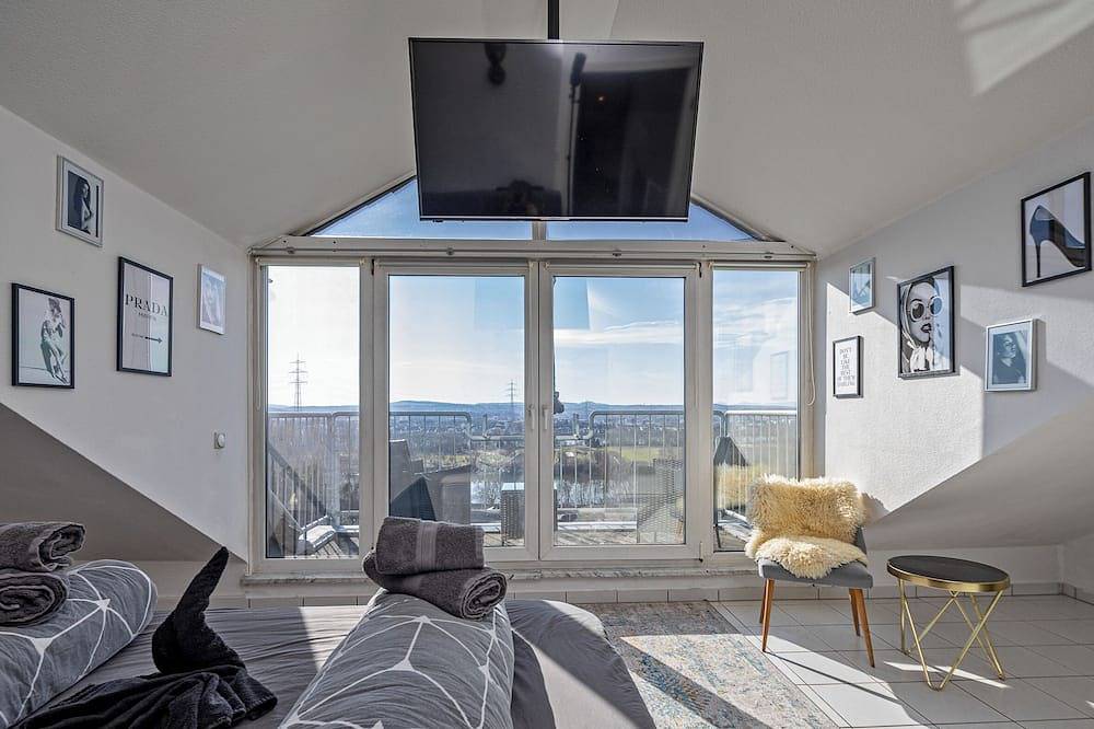 Ganze Wohnung, Koblenz Rheinblick Penthouse in Vallendar, Osteifel