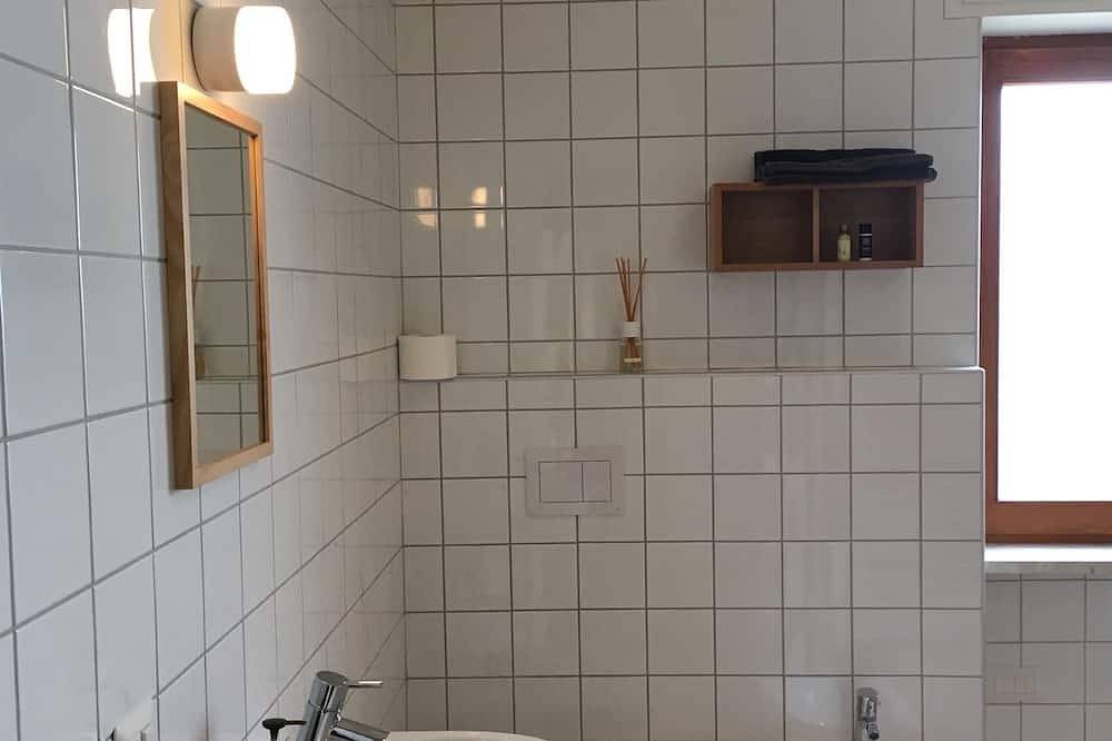 Apartamento entero, Apartamento amplio y luminoso con hermosa vista y amplio balcón. in Breuil-Cervinia, Valtournenche
